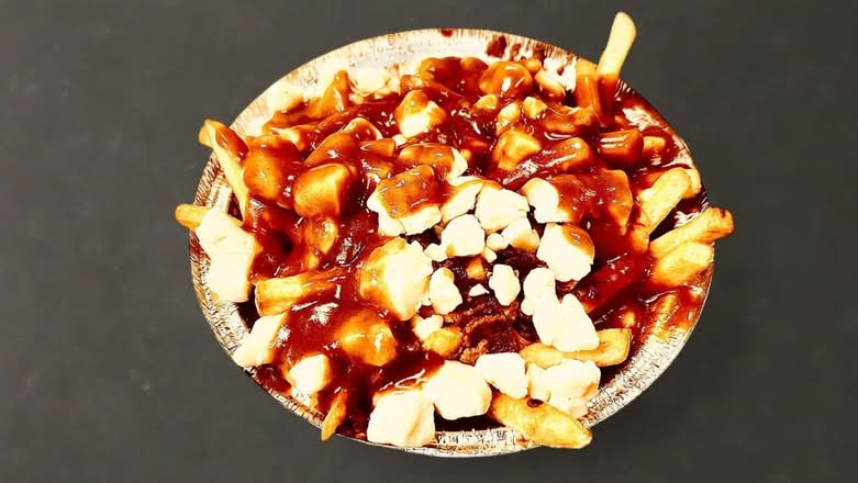 Donair Poutine