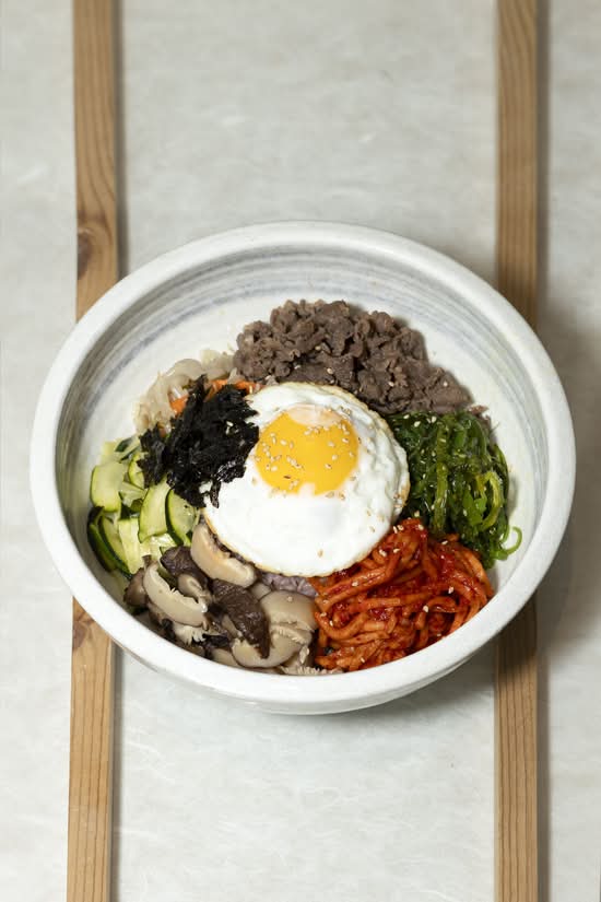Bibim Bap (비빔밥)