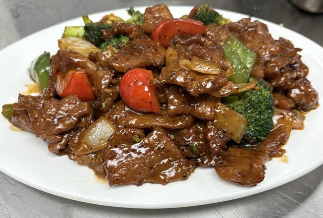 J12. Black Pepper Beef