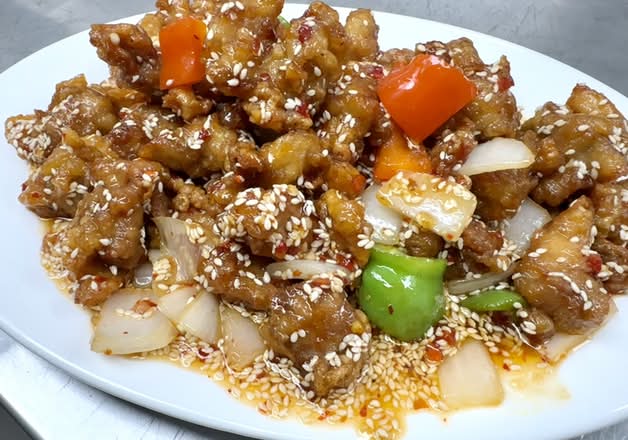 J04. Thai Honey Sauce Sesame Chicken