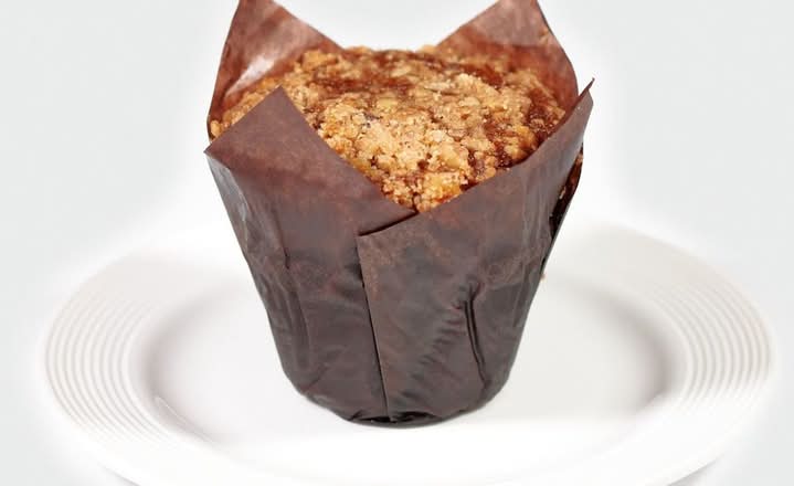 VEGAN BANANA WALNUT MUFFIN