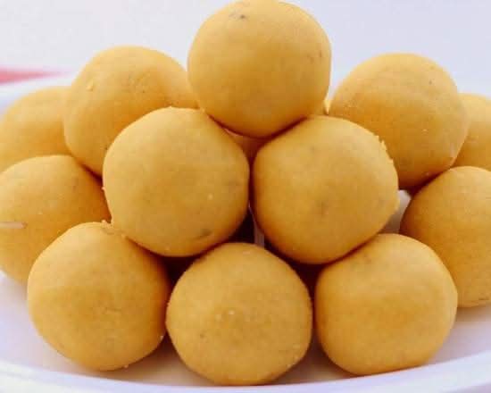 Besan Laddoo