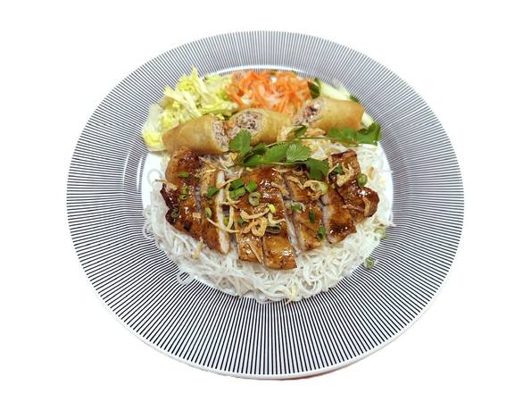 21. Grilled Pork And Spring Roll W/ Vermicelli