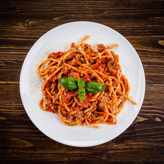 SPAGHETTI BOLOGNAISE