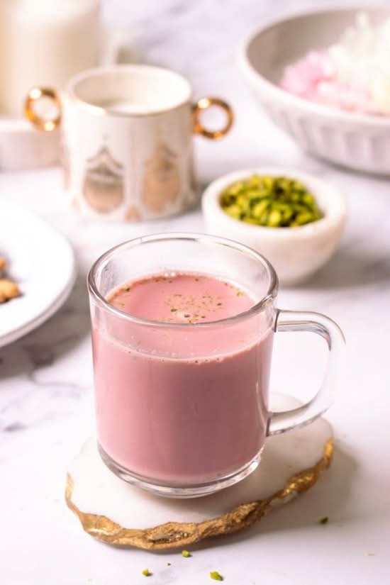 Kashmiri Chai