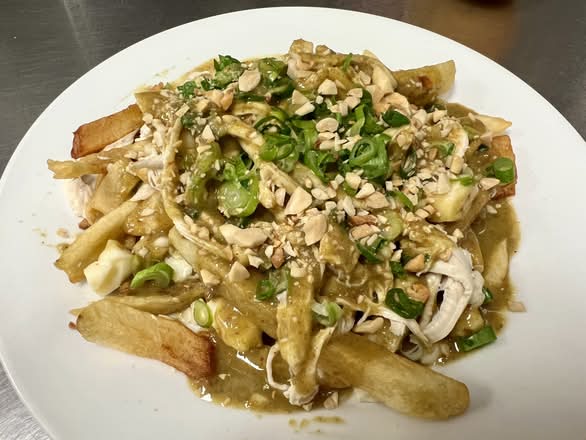 Chicken Curry Poutine