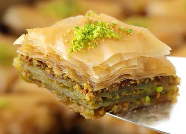 Baklava with cream 500g