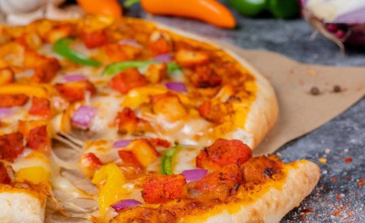 Butter Chicken Pizza