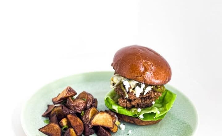 Lemon-Pepper Fried Chicken Sandwich