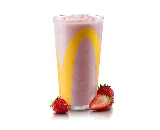 Moyen lait ultra-frappé à la fraise [740.0 Cal]