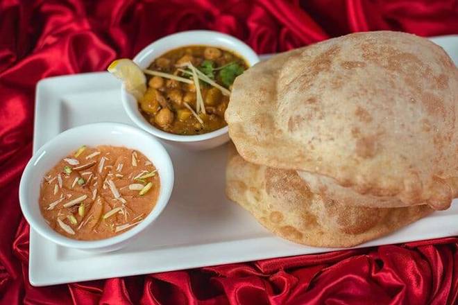 chana Puri & suji Halwa