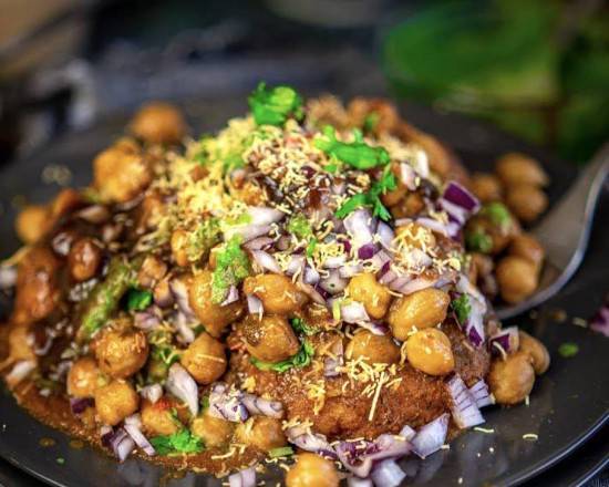 Aloo Tikki Chaat (Each)