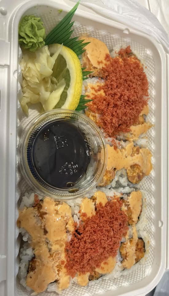 L3C - 6 Spicy Salmon, 6 Spicy Tuna Roll