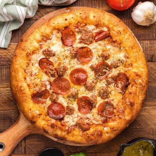 Pepperoni & Cheese Pizza