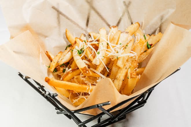 ROASTED GARLIC PARMESAN FRIES