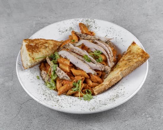 Penne with Grilled Chicken