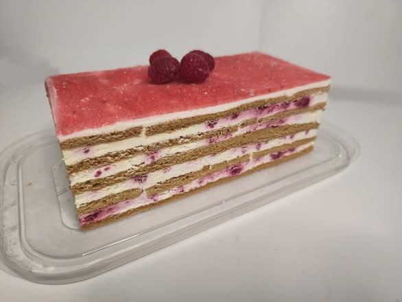 Honey Raspberry Rectangle Cake (HRRC)