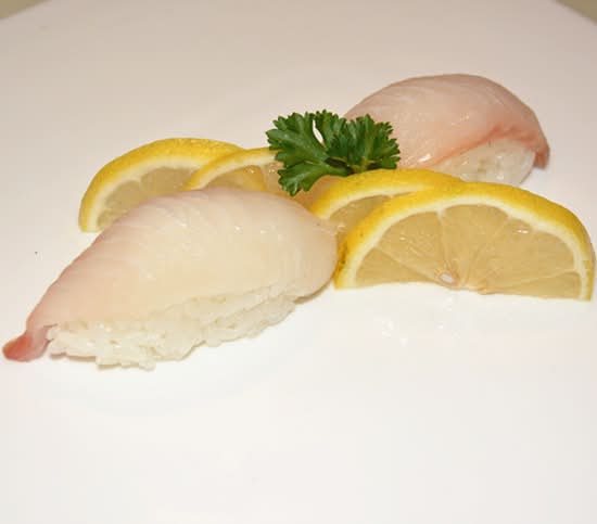 (R)Snapper Sushi (2 pcs)