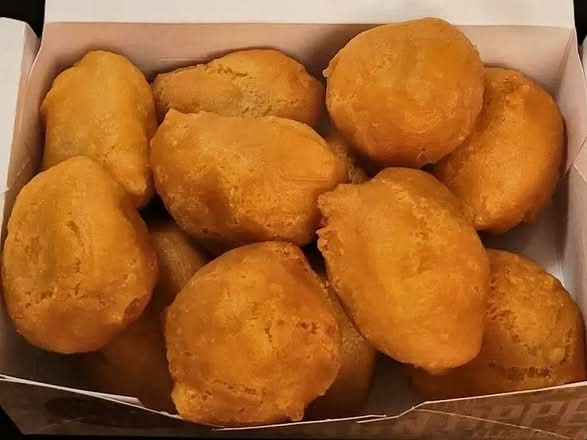 Sweet & Sour Chicken Balls (12 pcs)