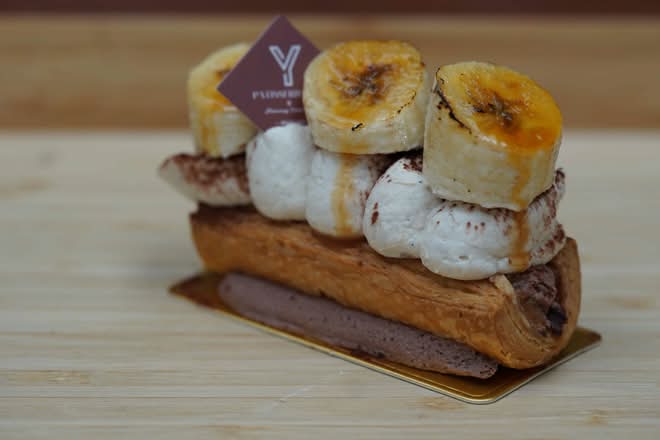 Banana milk chocolate millefeuille