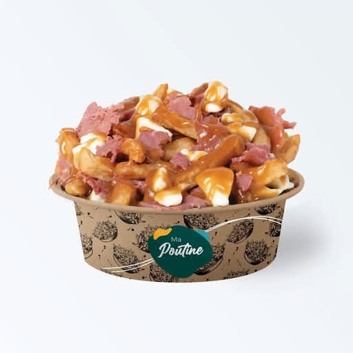 Grande poutine viande fumée / Large Smoked Meat Poutine