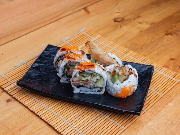 Spider Roll (Soft Shell Crab)