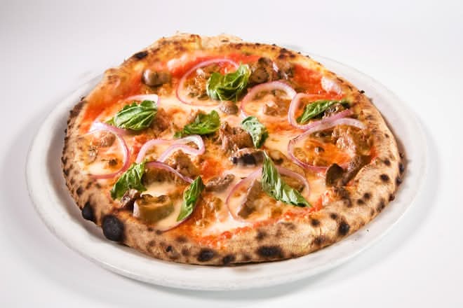 15"+ Grande Limone Pollo Artichoke Pizza