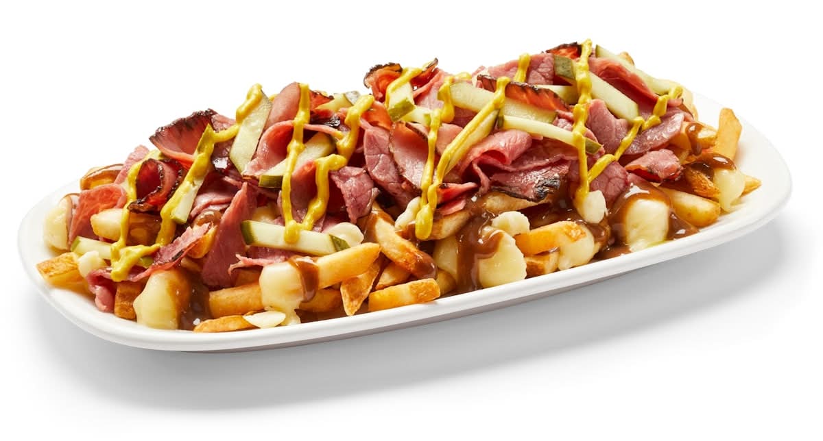 Poutine au Smoked Meat de Montréal / Montreal Smoked Meat Poutine