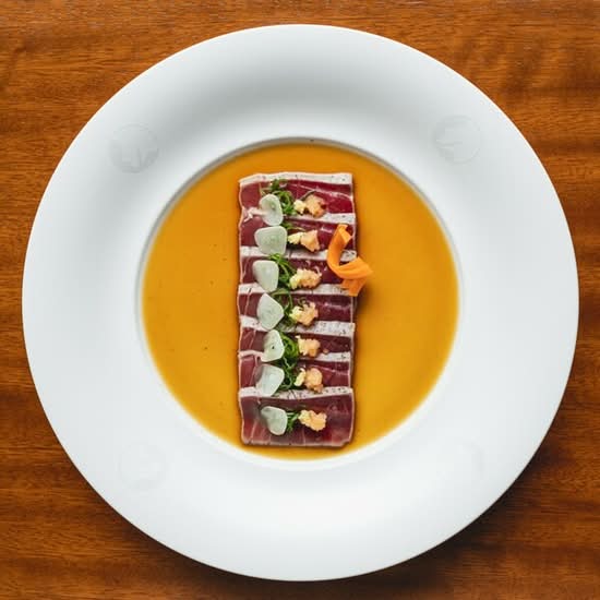 Tuna Tataki with Tosasu
