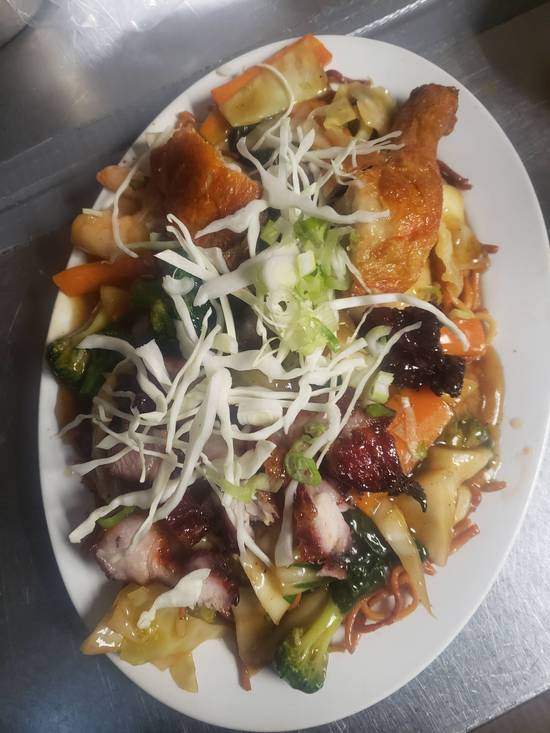 Caribbean Coast Mixed Lo Mein