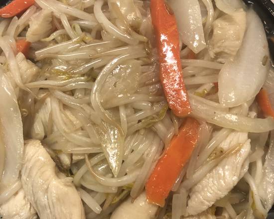D22. Chicken Chop Suey