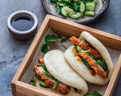 3 Crispy Chicken Bao Bun