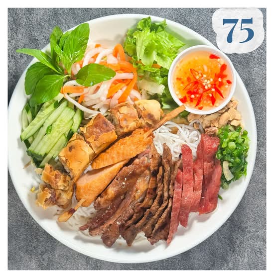 75. Bun Thap cam