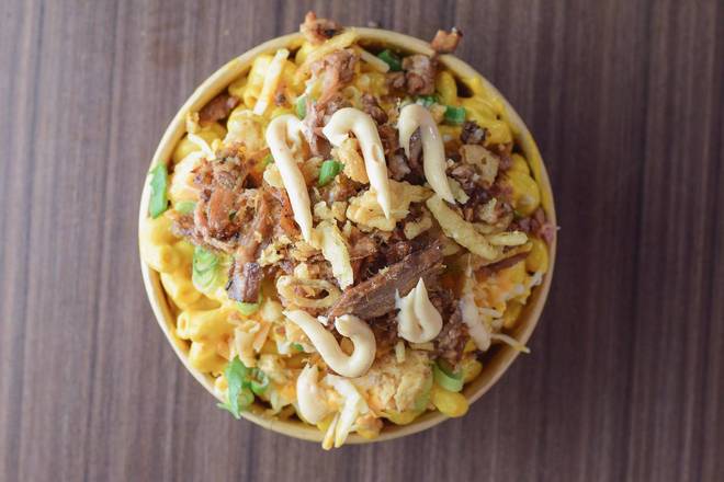 MAC N CHEESE BRISKET