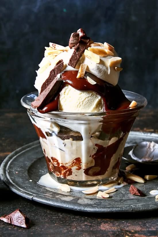 Winter BOGO Delights🧣✨Hot Chocolate Fudge