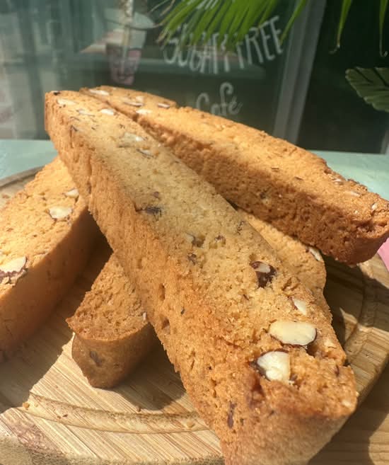 Lemon-Dark Chocolate Biscotti (Biscotti Citron-Chocolat Noir)
