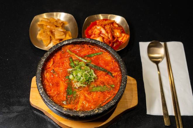 Pork Kimchi jjigae