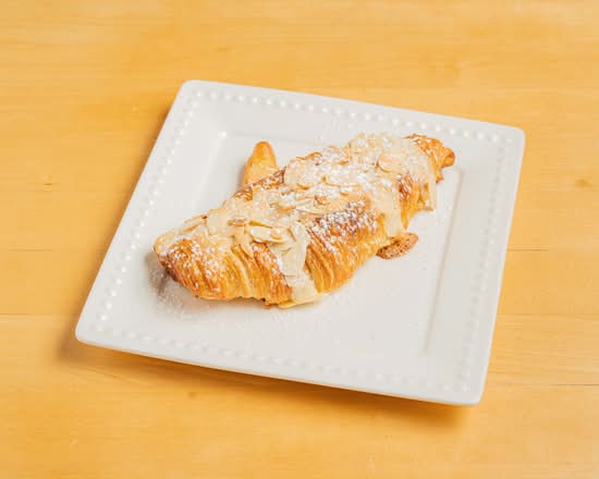 Almond Croissant (Regular)