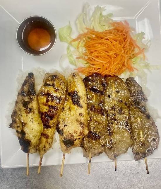 Brochettes de Poulet et Bœuf / Chicken and Beef Skewers