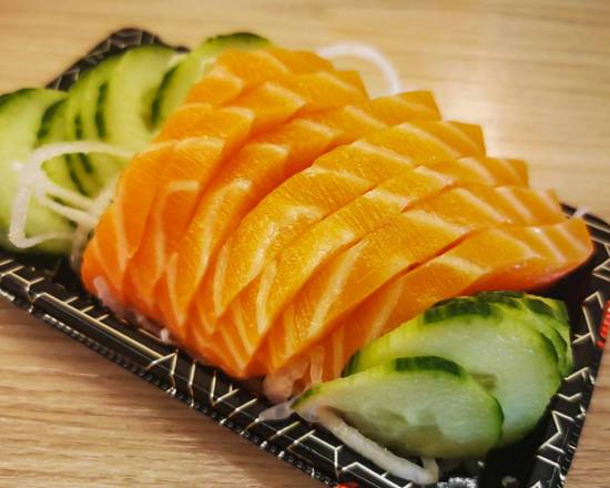 Premium Salmon Sashimi (7 pcs)