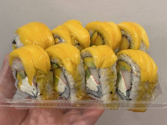 Mango Passion Roll (8 pcs)