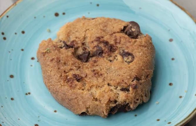 Vegan Chocolate Chip Cookie