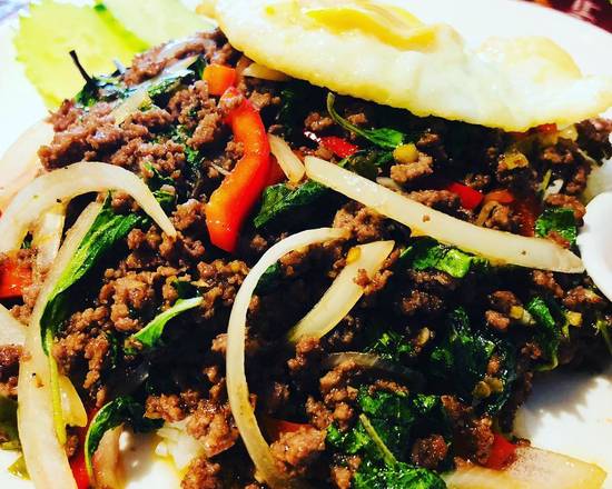 Khao Kapao Kai Dow