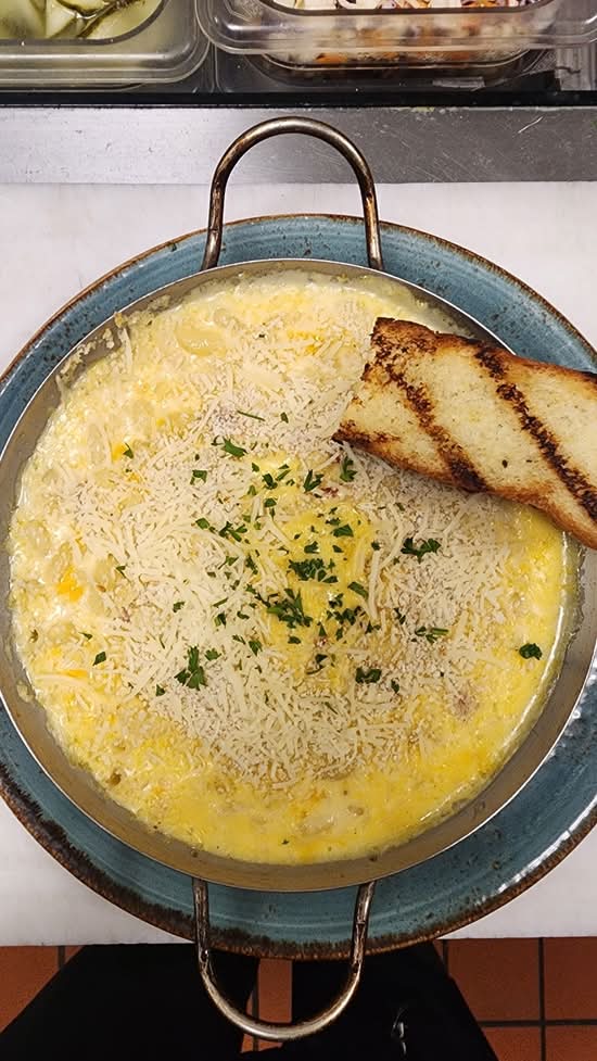 Loaded Mac & Cheese