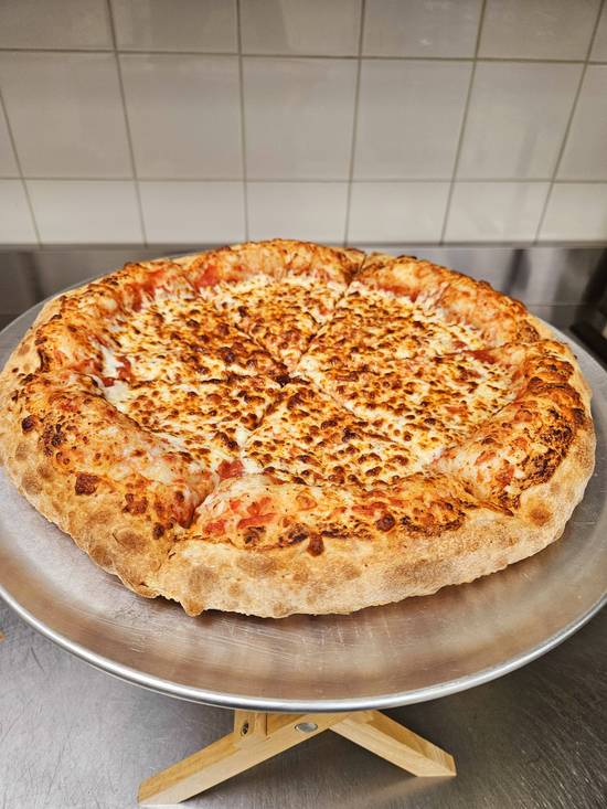 12 "Cheese Pizza