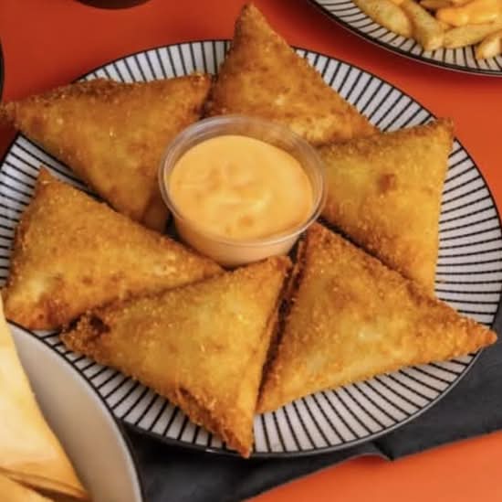 Chicken Jalapeño Samosas (3)