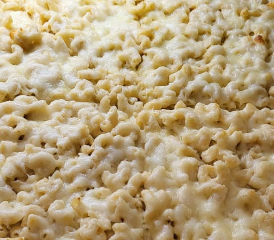 Mac N Cheese Pizza