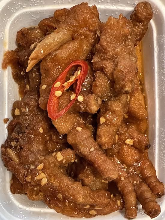 Steamed Chicken Feet with Special Sauce