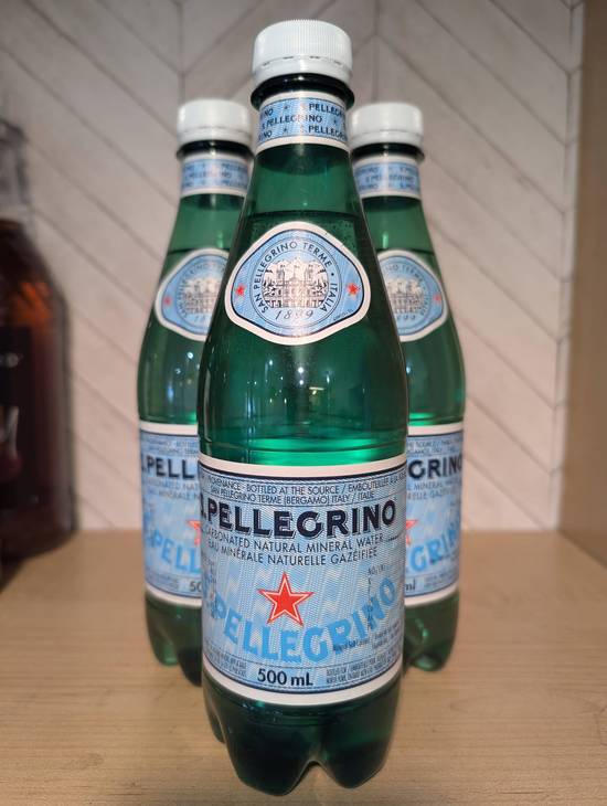 S.Pellegrino - eau minérale/carbonated mineral water