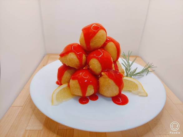Sweet & Sour Chicken Balls (12 Pcs)